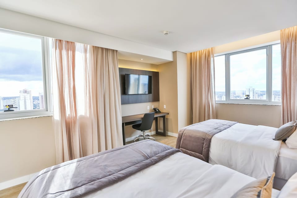Superior Double Room | Minibar, in-room safe, desk, soundproofing