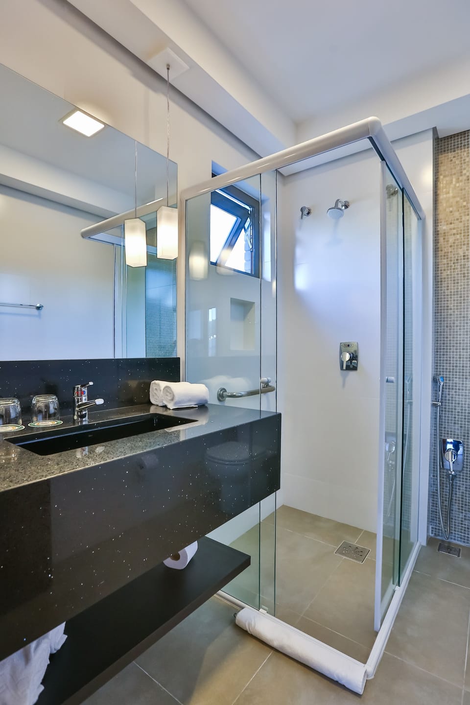 Shower, free toiletries, hair dryer, towels