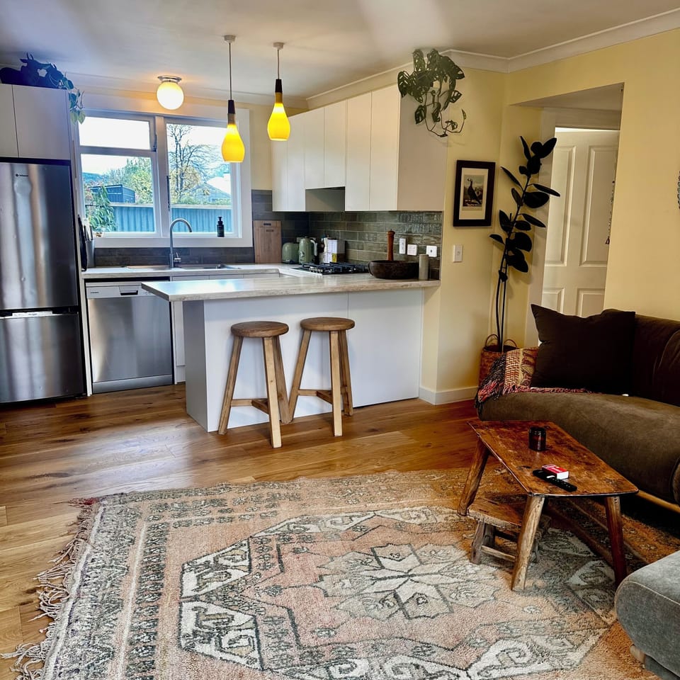 Lounge into kitchen