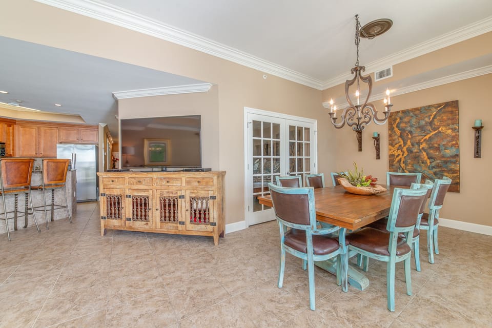 Dining area or game table!