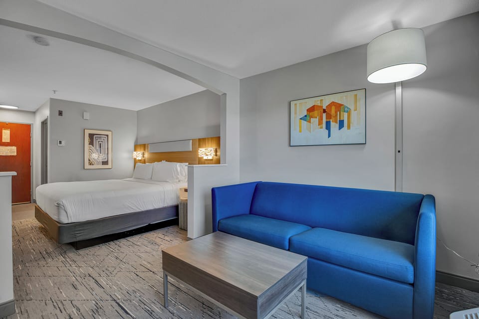 Premium bedding, down comforters, pillowtop beds, desk