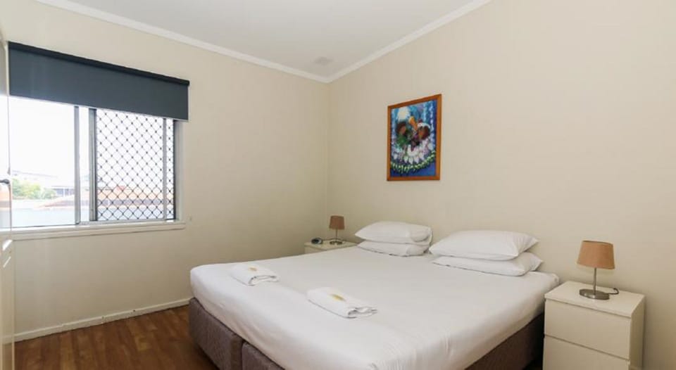 Basic Apartment, 2 Bedrooms | Bed sheets