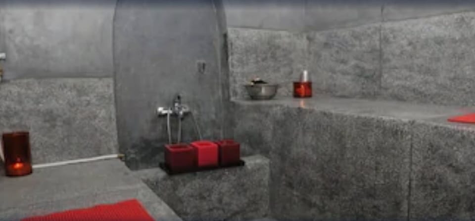 Couples treatment rooms, Turkish bath, body treatments, body wraps