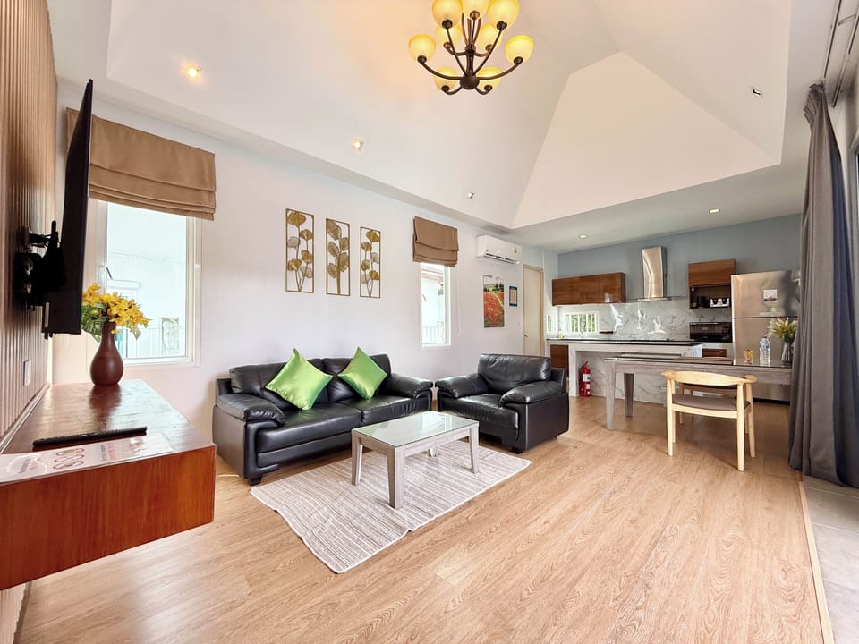 One Bedroom Suite Pool Access | Living area | Flat-screen TV