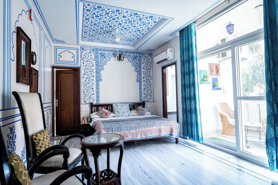 Heritage Classic Room | Individually decorated, individually furnished, free WiFi, bed sheets