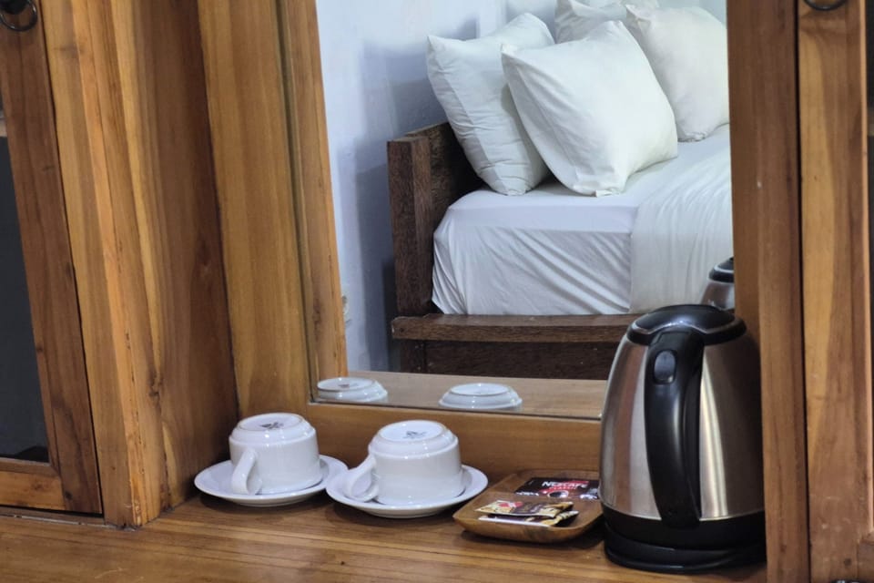 Double Room | Desk, iron/ironing board (on request), WiFi (free), bed sheets