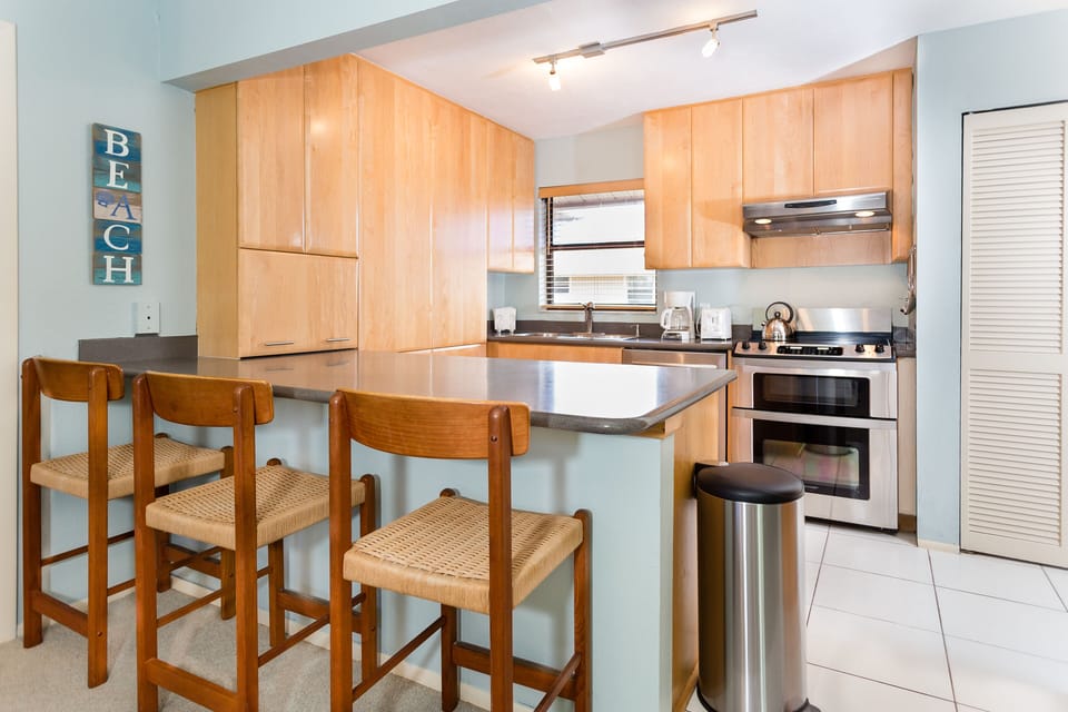 Kitchen Bar