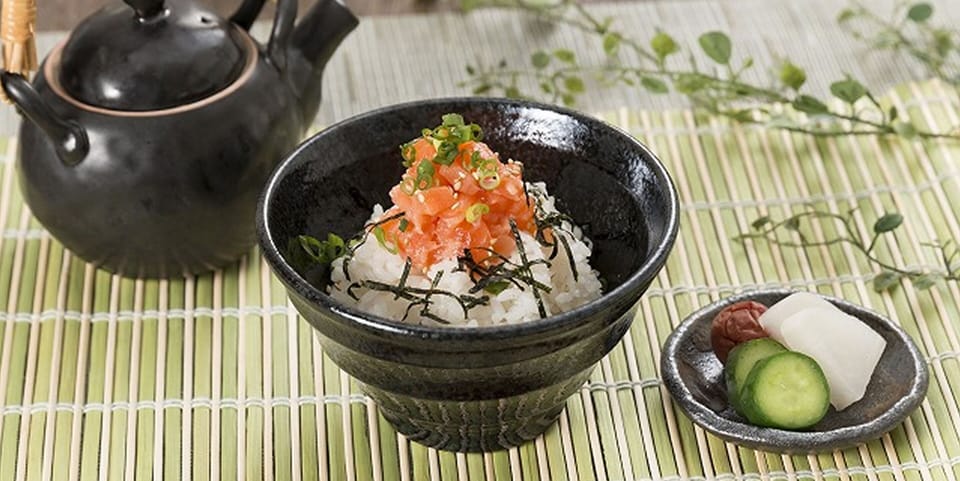Daily cooked-to-order breakfast for a fee