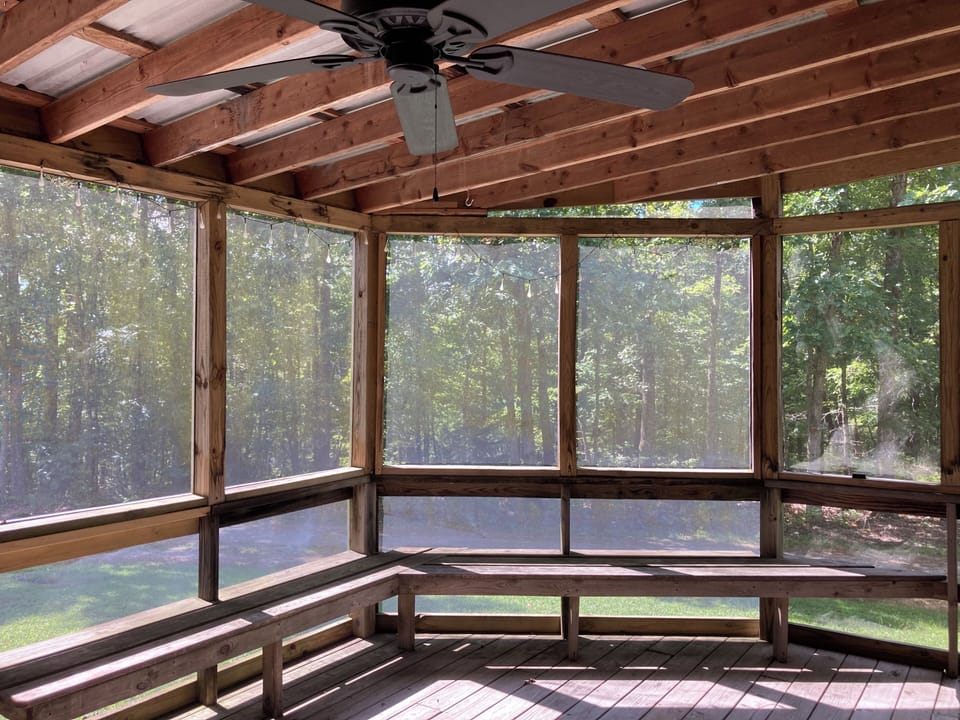 Built-in benches offer our guests extra seating for family get-togethers.  