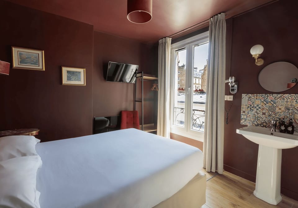 Comfort Double Room | Individually decorated, individually furnished, desk, soundproofing