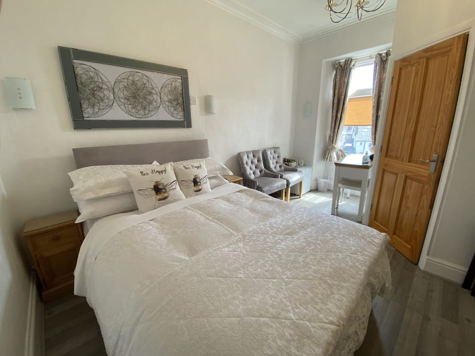 Double Room, Ensuite (Room1) | Free WiFi