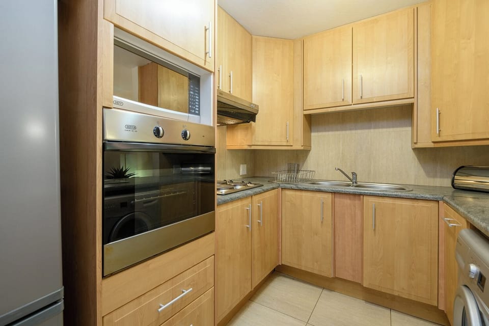 Classic Villa, 3 Bedrooms | Private kitchen | Microwave, dishwasher, electric kettle