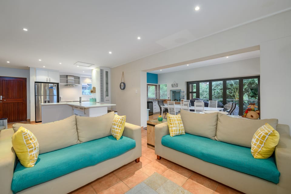 Superior Villa | Living area | Flat-screen TV, table tennis