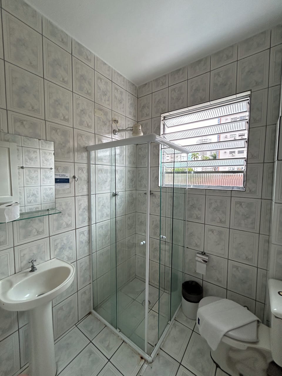 Quadruple Room | Bathroom | Shower, towels