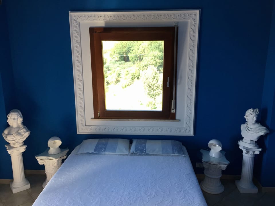Comfort Double Room | Cribs/infant beds, free WiFi, bed sheets
