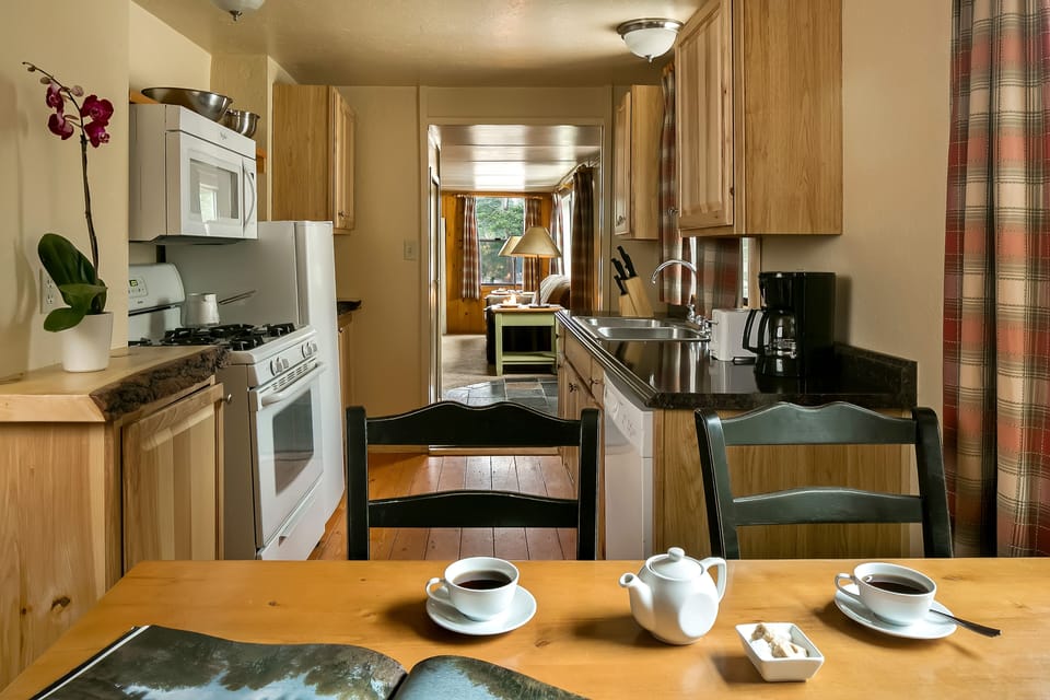 Coffee/tea maker