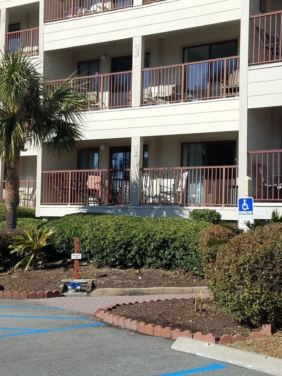 Double balcony