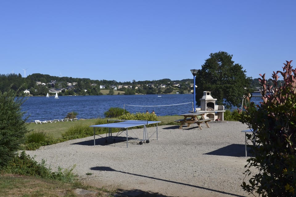 Le Hameau des Lacs Campground/ 
RV Resort in Occitanie