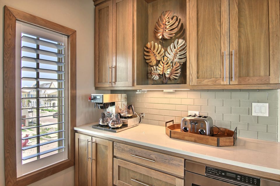 3rd Floor - Coffee Nook with restaurant style coffee maker