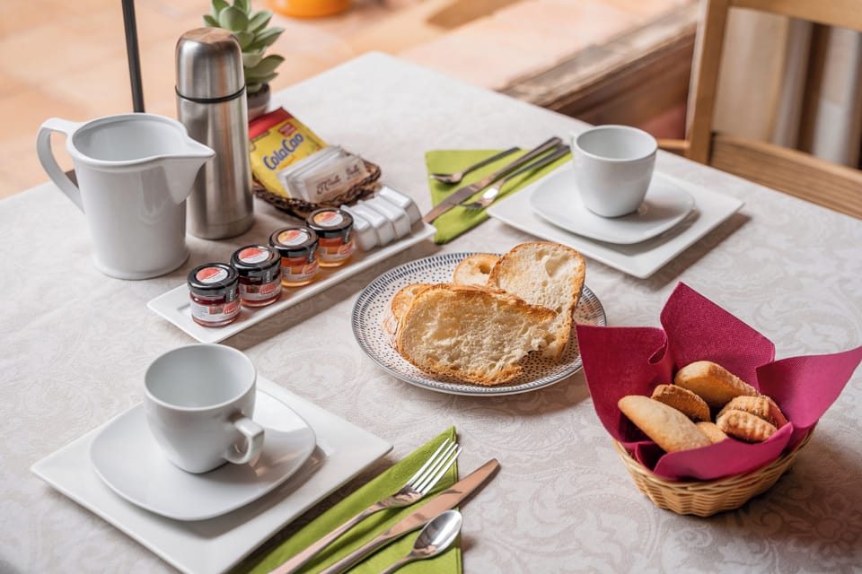 Daily cooked-to-order breakfast for a fee