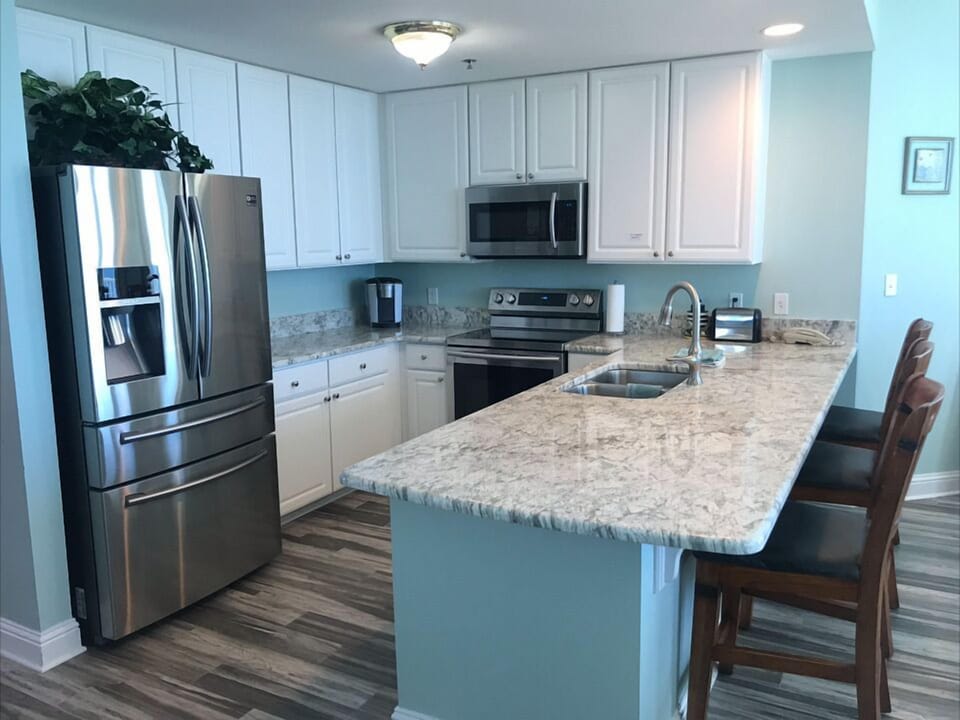 Eating bar with space for 3