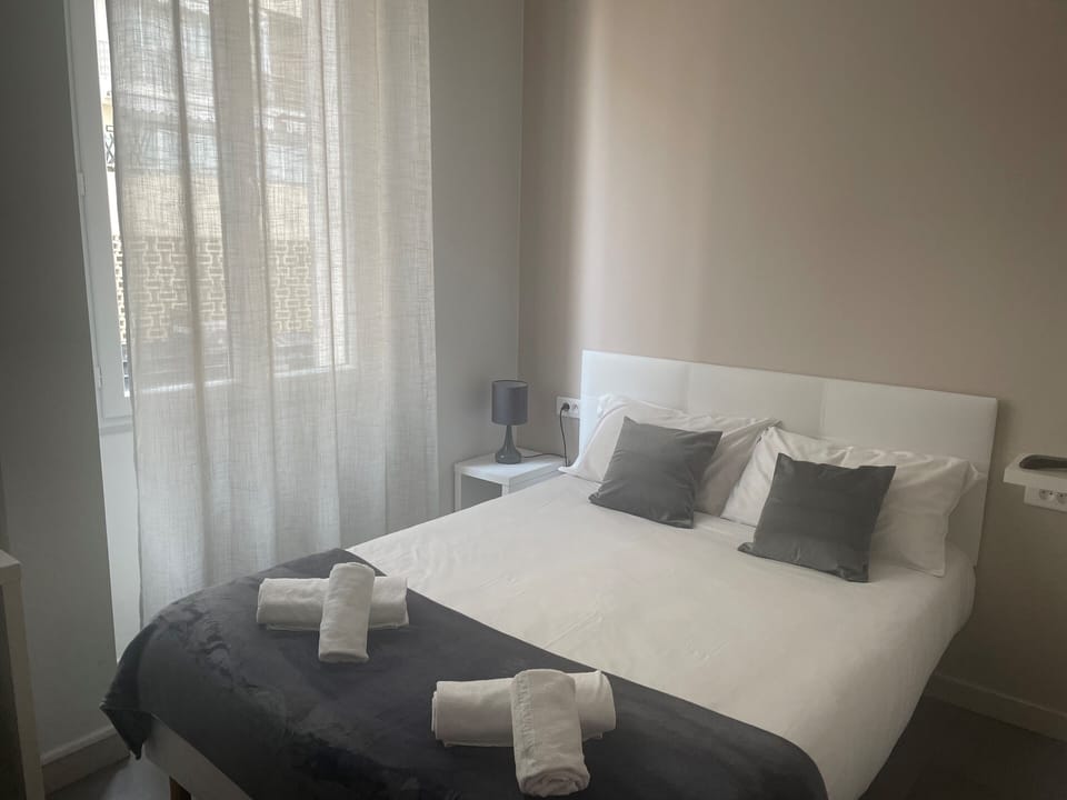 Double Room | Premium bedding, minibar, in-room safe, desk