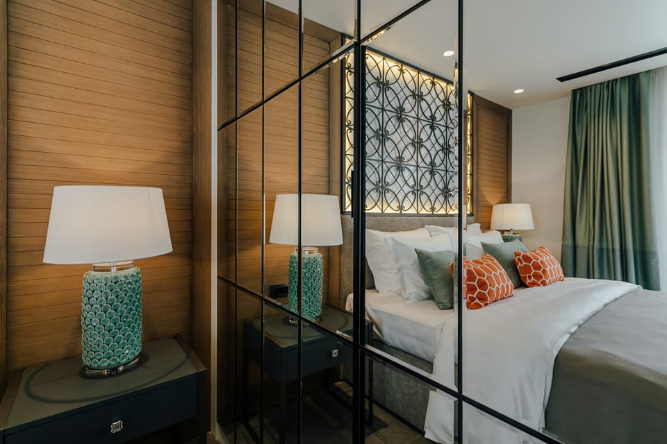 Deluxe Double Room, Balcony, Sea View | Frette Italian sheets, premium bedding, minibar, in-room safe