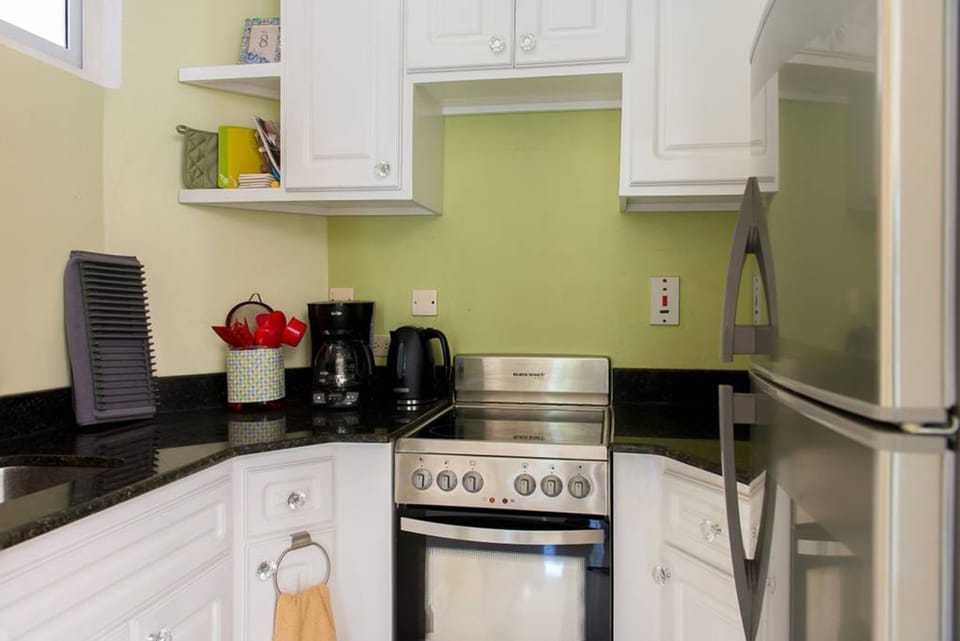 Family Villa, Beach View | Private kitchen | Coffee/tea maker, full-size fridge, microwave, oven