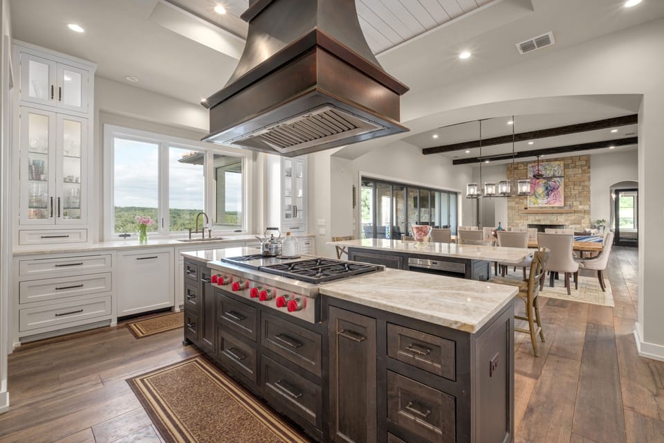 Dream kitchen with everything you need.