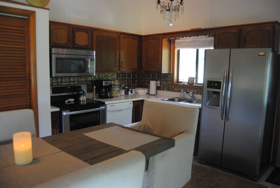 Fully furnished kitchen