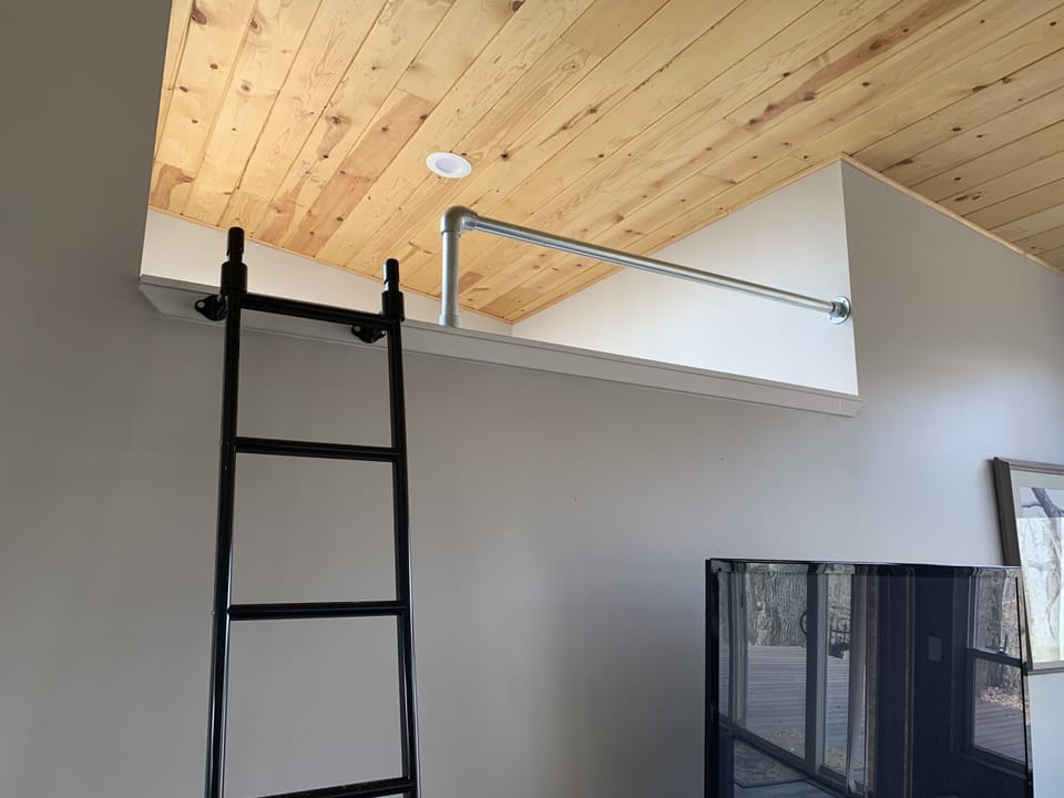 3rd bed option loft with queen size bed