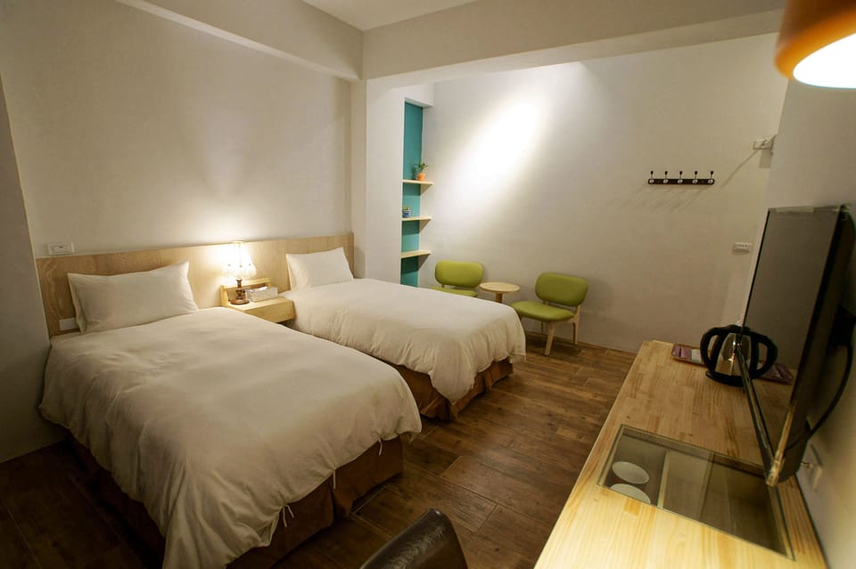 Business Twin Room, Multiple Beds, Non Smoking | Egyptian cotton sheets, premium bedding, down comforters, minibar