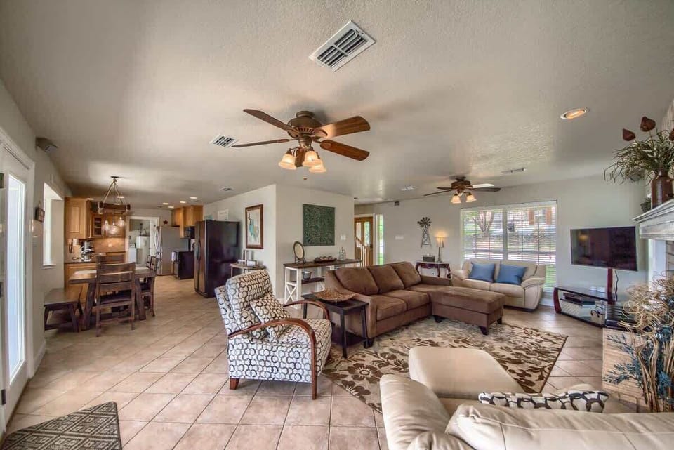 Living area in the main house 