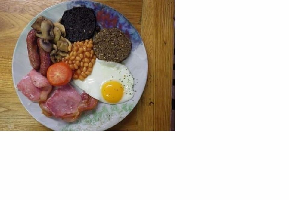 Free daily full breakfast