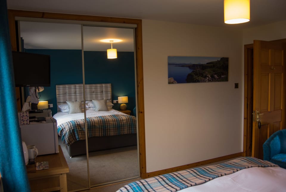 Double Room, Sea View (Room1) | Individually decorated, individually furnished, blackout drapes