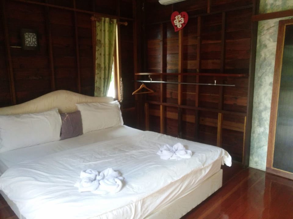 Standard Double Room | Rollaway beds (surcharge), WiFi (free)