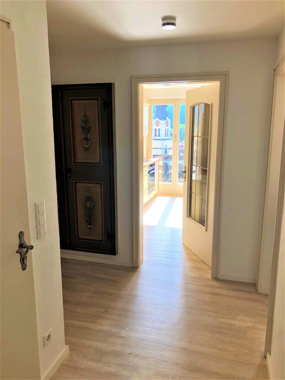 centrally located, modernly furnished 2 rooms apartment (64 m²) | 1 bedroom, premium bedding, in-room safe, individually decorated