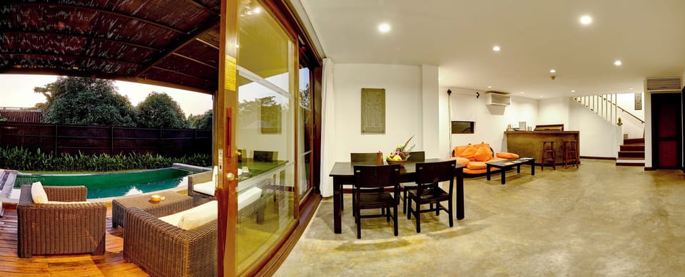 2 Bedrooms Pool Villa | Living area | 45-inch LCD TV with cable channels, TV