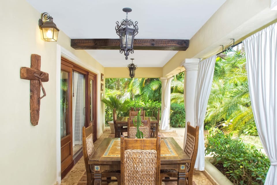 Villa, 1 King Bed, Non Smoking | Terrace/patio