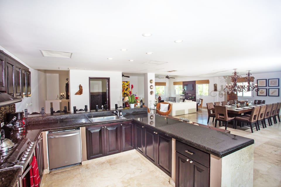 Villa, 5 Bedrooms | Private kitchen | Full-size fridge, microwave, oven, stovetop
