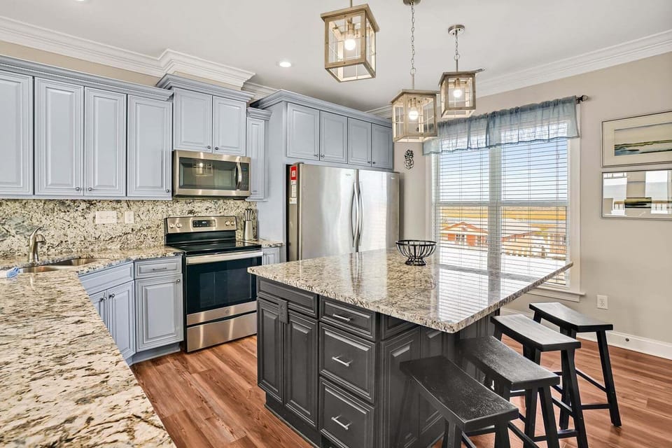 Kitchen
CG 10.25.24