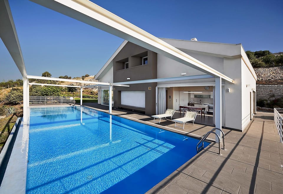 Villa Afrodite - Scenic villa with infinity pool and jawdropping views