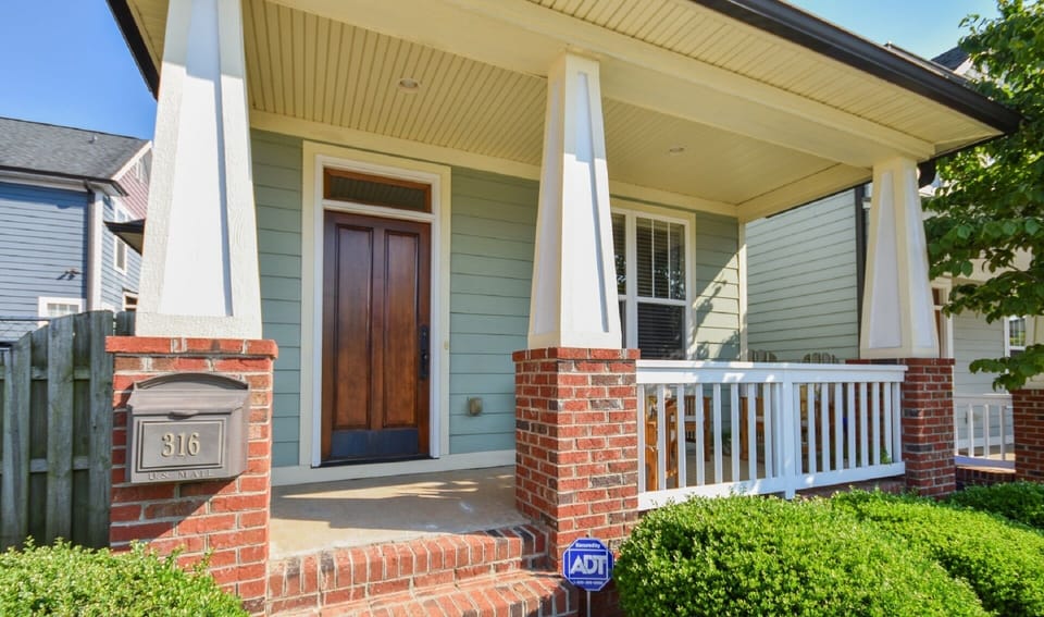 Drink sweet tea till you feel like a Southerner.