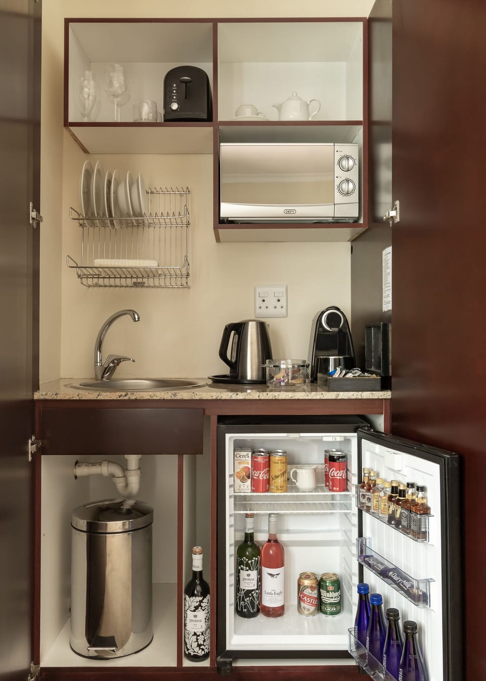 Fridge, electric kettle