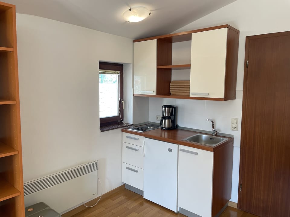 Studio, Balcony, Partial Sea View | Private kitchen | Fridge, coffee/tea maker