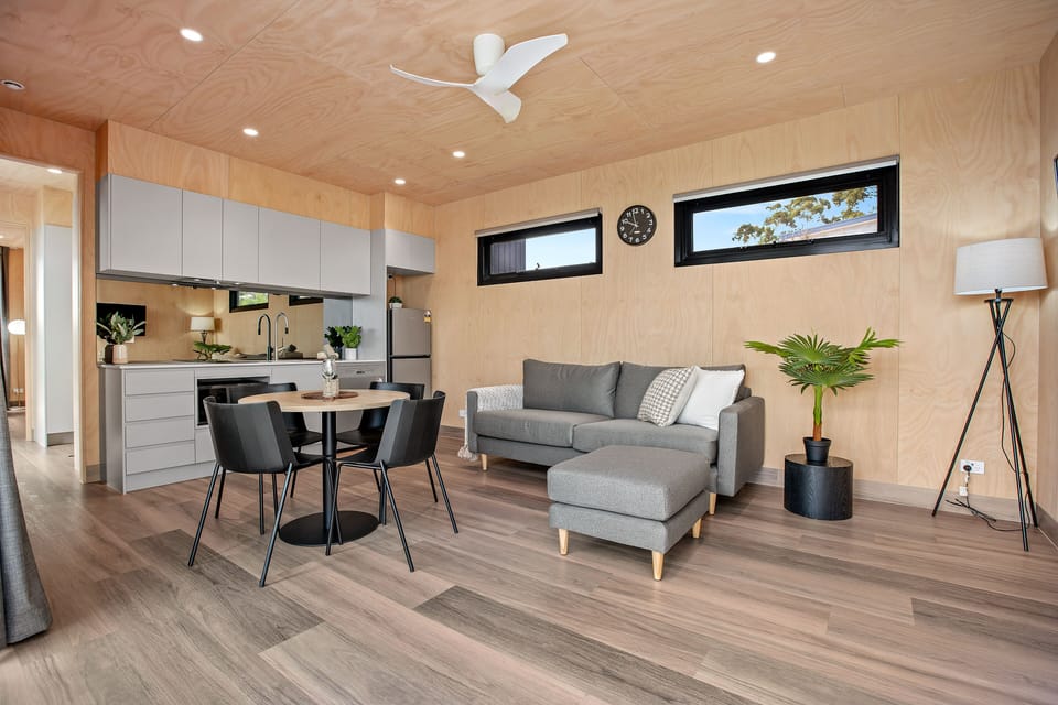 Deluxe Cabin, 1 Bedroom, Bay View | Living area | Smart TV