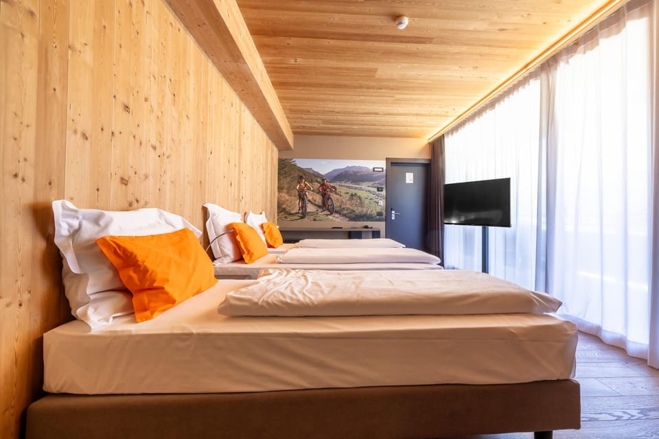 Standard Triple Room | Down comforters, minibar, in-room safe, soundproofing