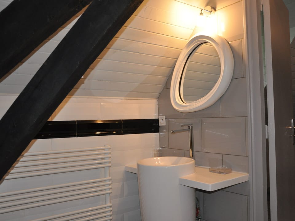 Exclusive Cottage, Private Bathroom, Vineyard View | Bathroom