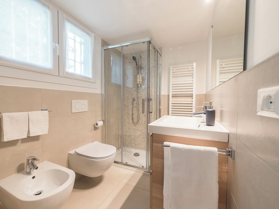 Studio, Garden View, Ground Floor | Premium bedding, down comforters, minibar, iron/ironing board