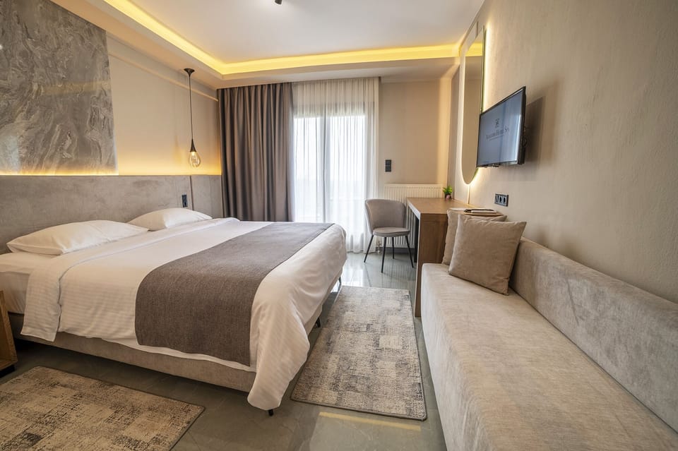 Superior Room | Hypo-allergenic bedding available, minibar, desk, laptop workspace